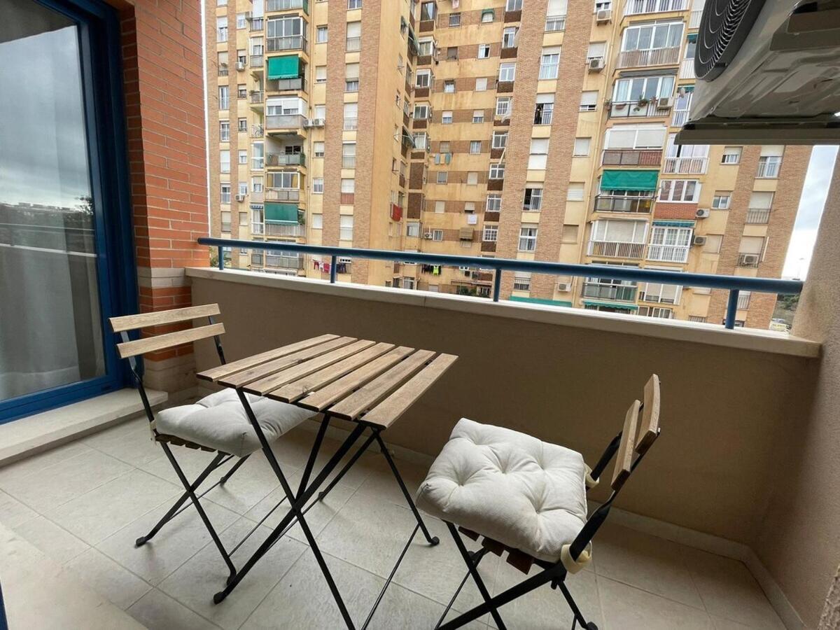 Calu Homes Cerca Playa De Huelin Apartamento